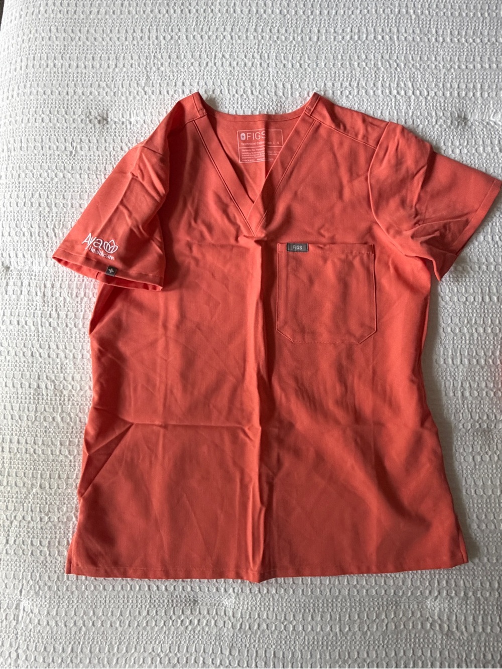 FIGS Catarina One-Pocket Scrub Top Coral Orange Small